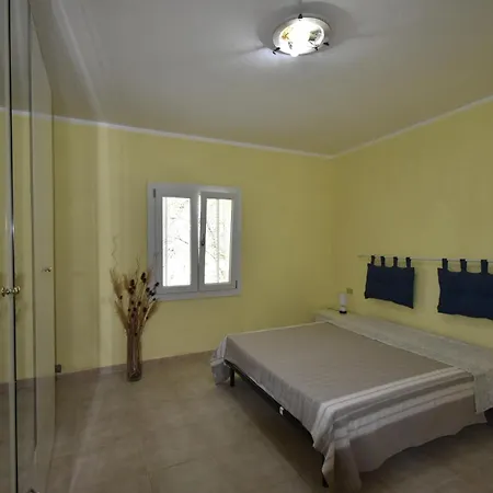 House 2 Indipendente * Olbia